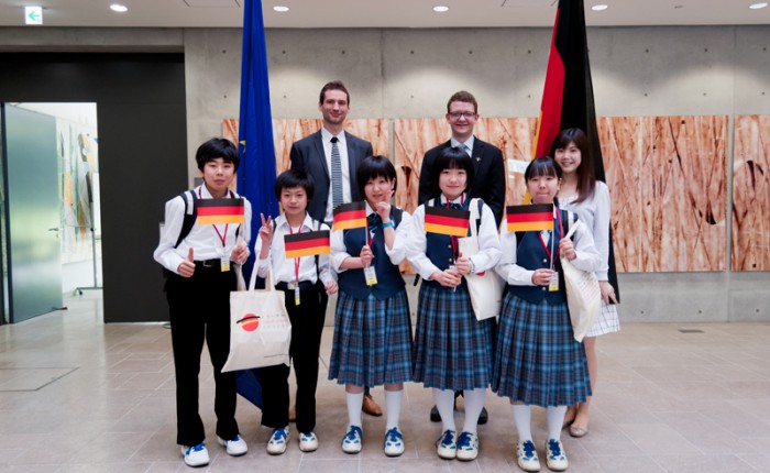 ドイツパンで背が伸びる ドイツ大使館 Young Germany Japan